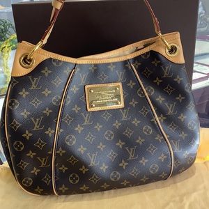 Authentic Louis Vuitton Monogram GALLIERA PM